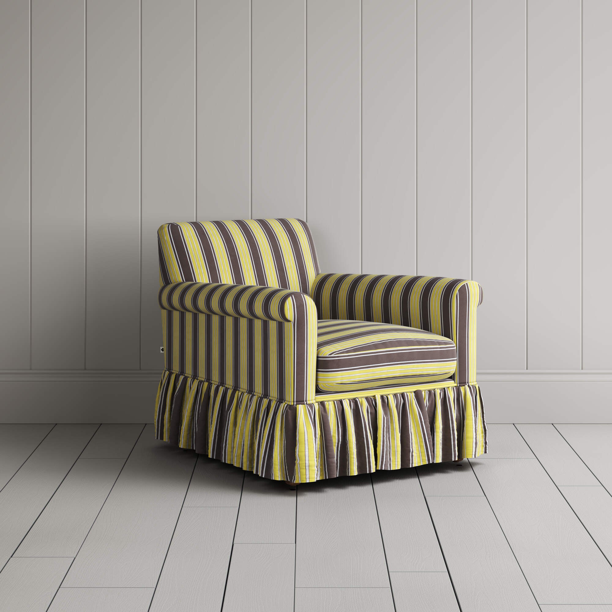  Curtain Call Armchair in Regatta Cotton, Custard 