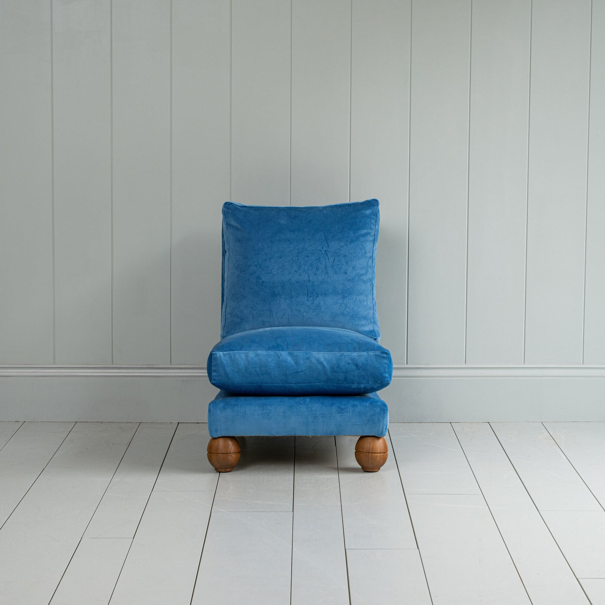  Classic Blue Slipper Chair 