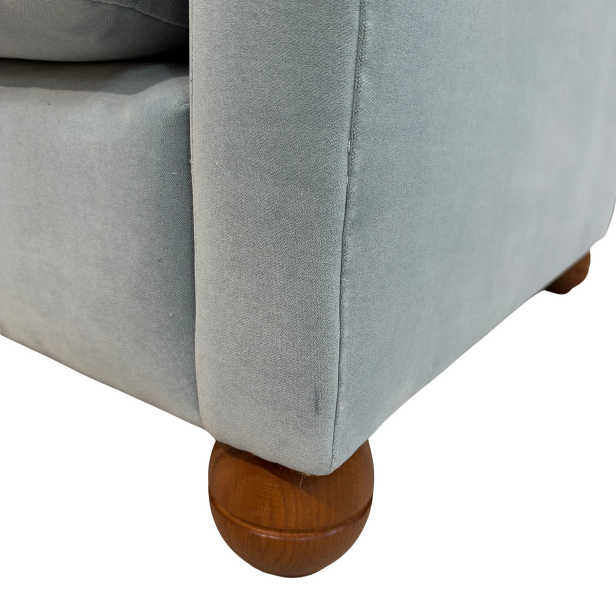Idler Armchair in Intelligent Velvet Mineral (IV III)