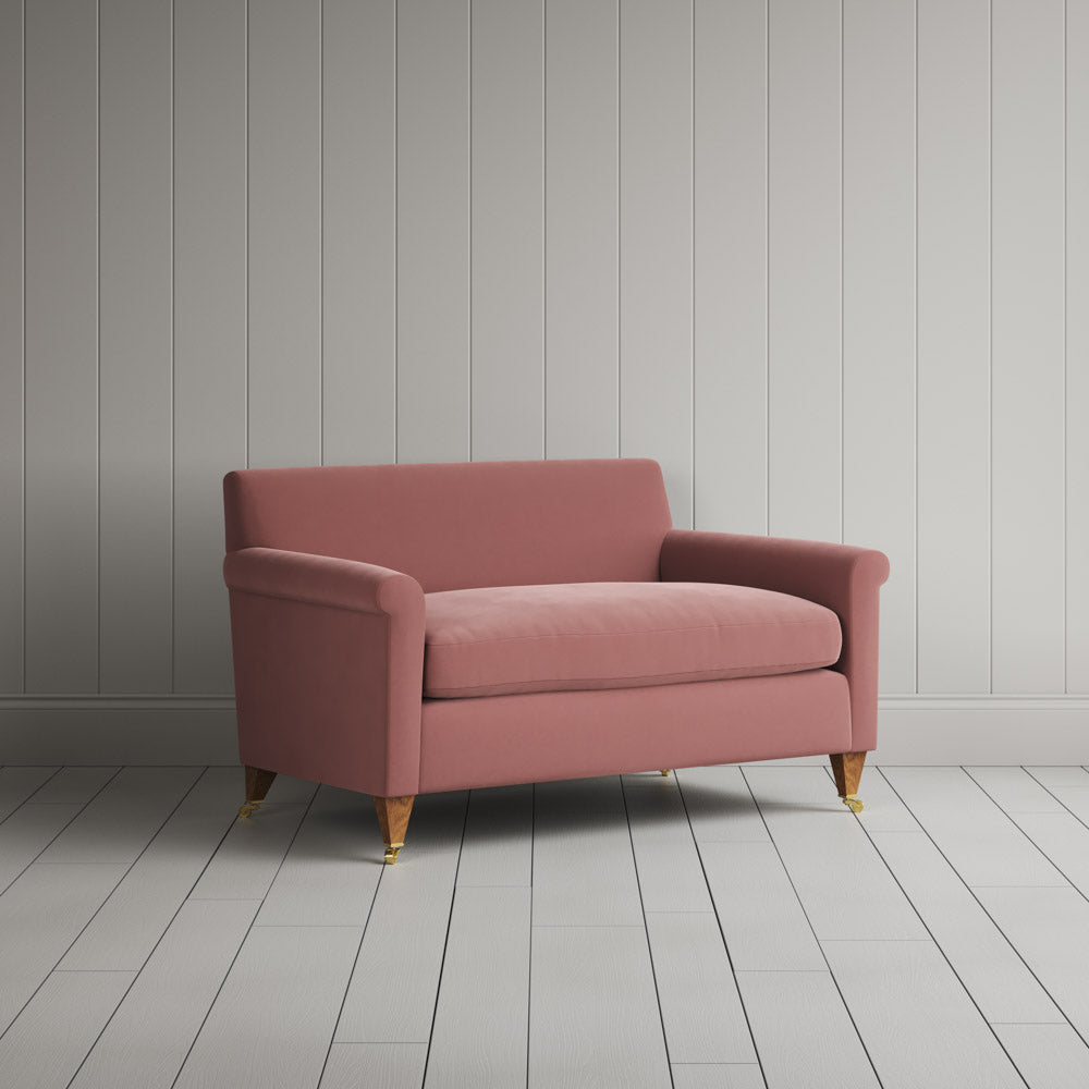  Angled view of the Rose velvet Idler BIG LOVE seat by Nix. 