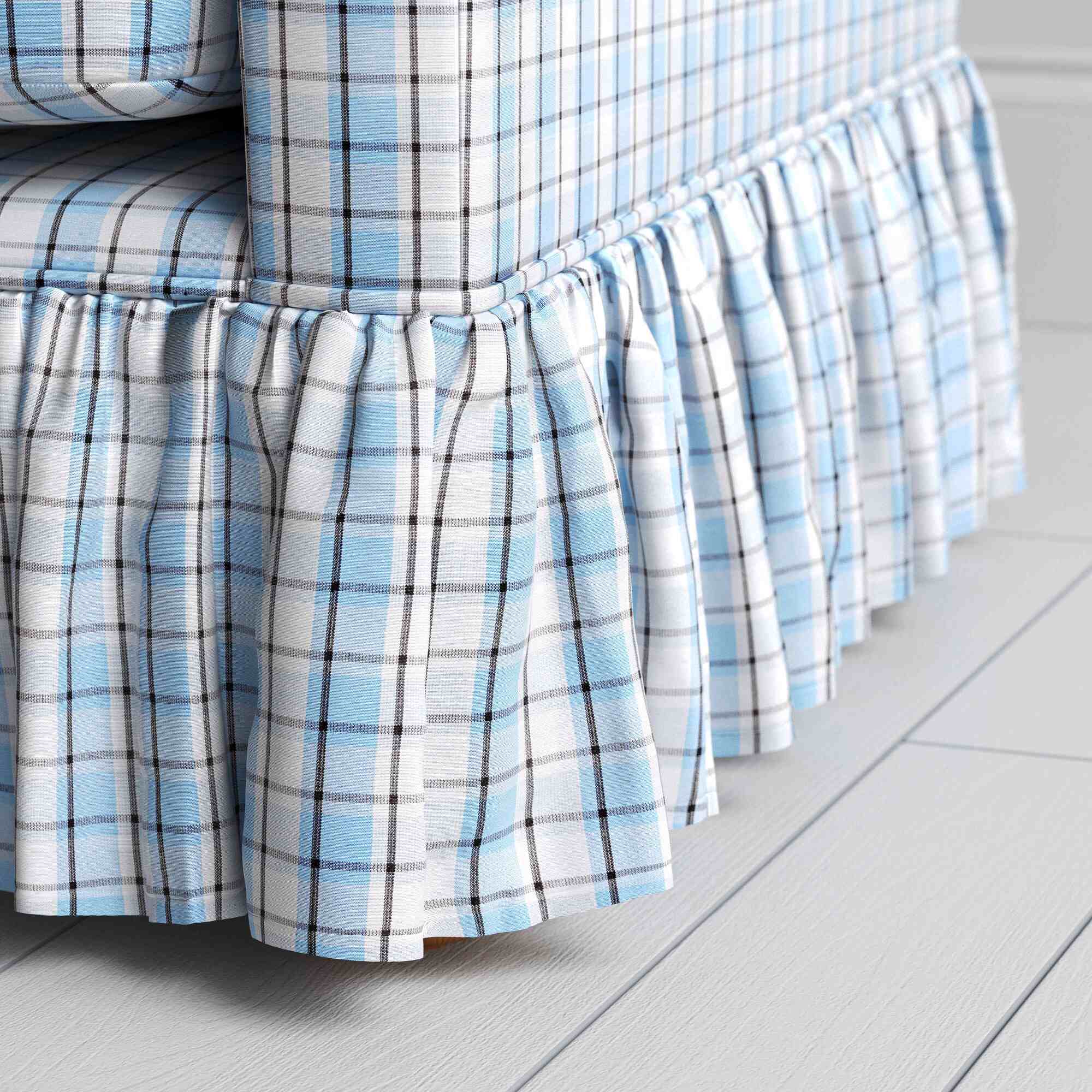  Focus on the romantic pleated cotton lower trim of curtain call range crafted by Nicola Harding. 