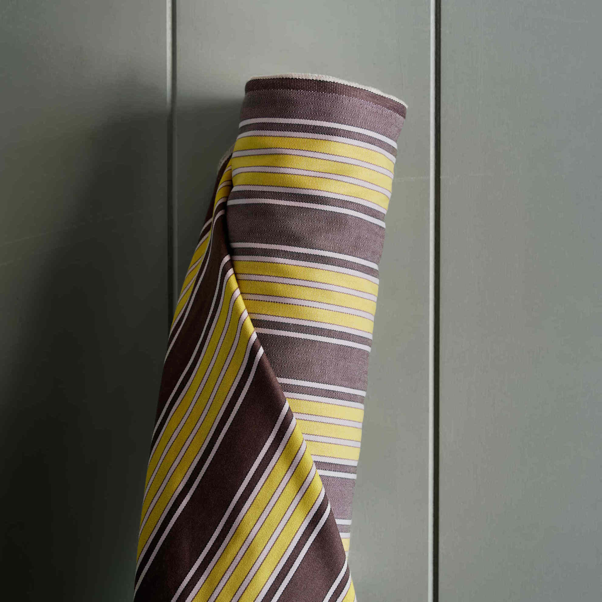  Regatta Cotton, Custard Fabric Roll 