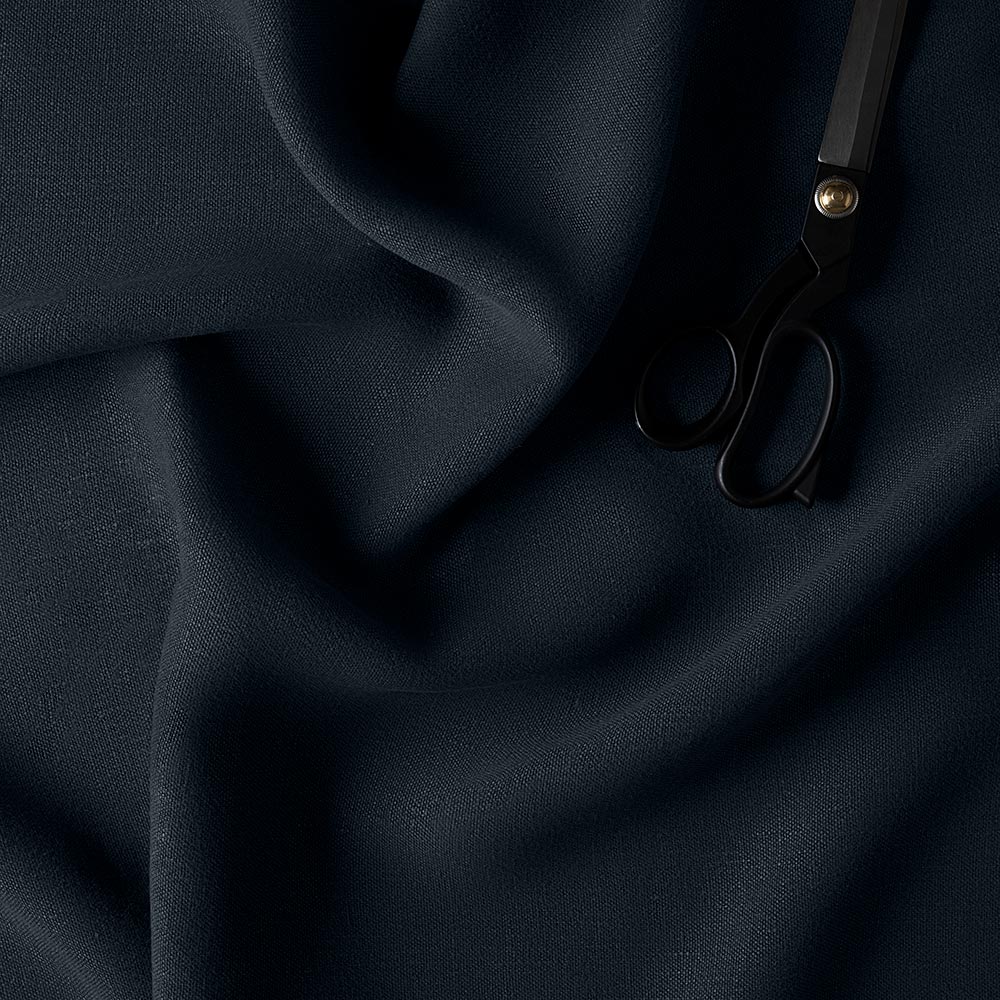  Laidback Linen, Midnight, Fabric With Scissor - Nicola Harding 