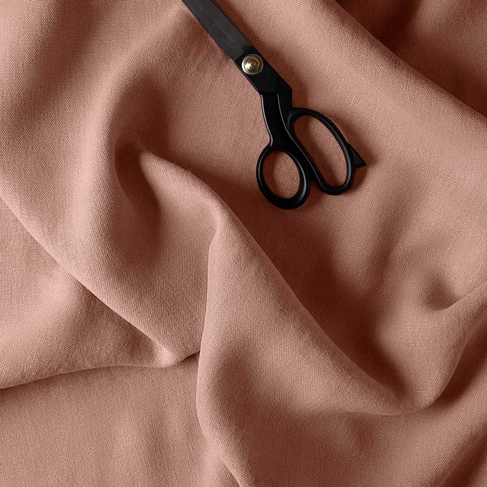  Laidback Linen, Roseberry Fabric With Scissor - Nicola Harding 