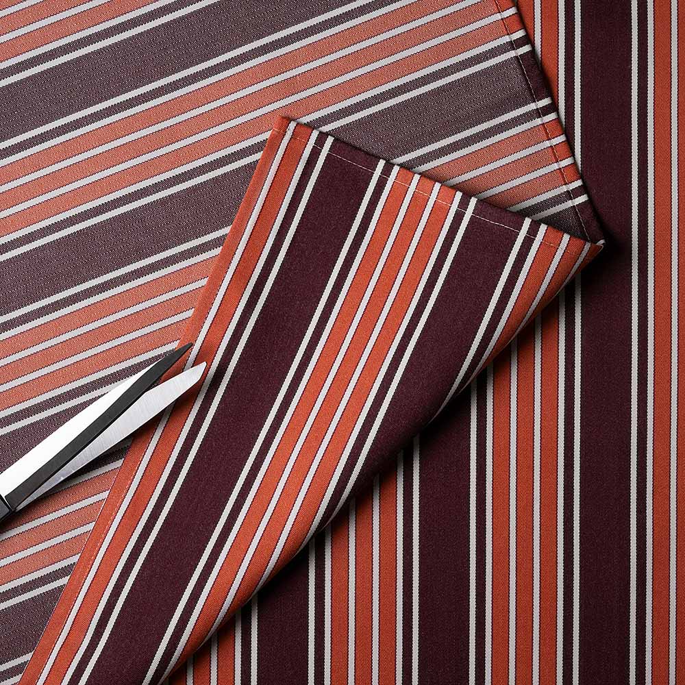  Mid-weight Organic Cotton, Regatta Flame, Fabric With Scissor - By NiX 