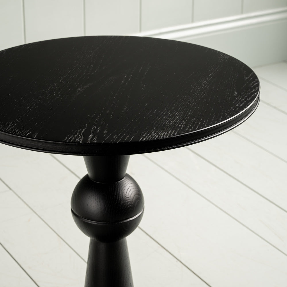 Anecdote Pedestal Table, Coal Black Design