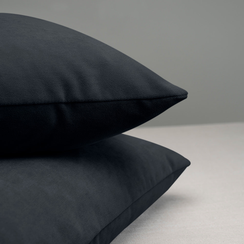  2 Square Cushion in Black Velvet On Top Of each Other - NiX 