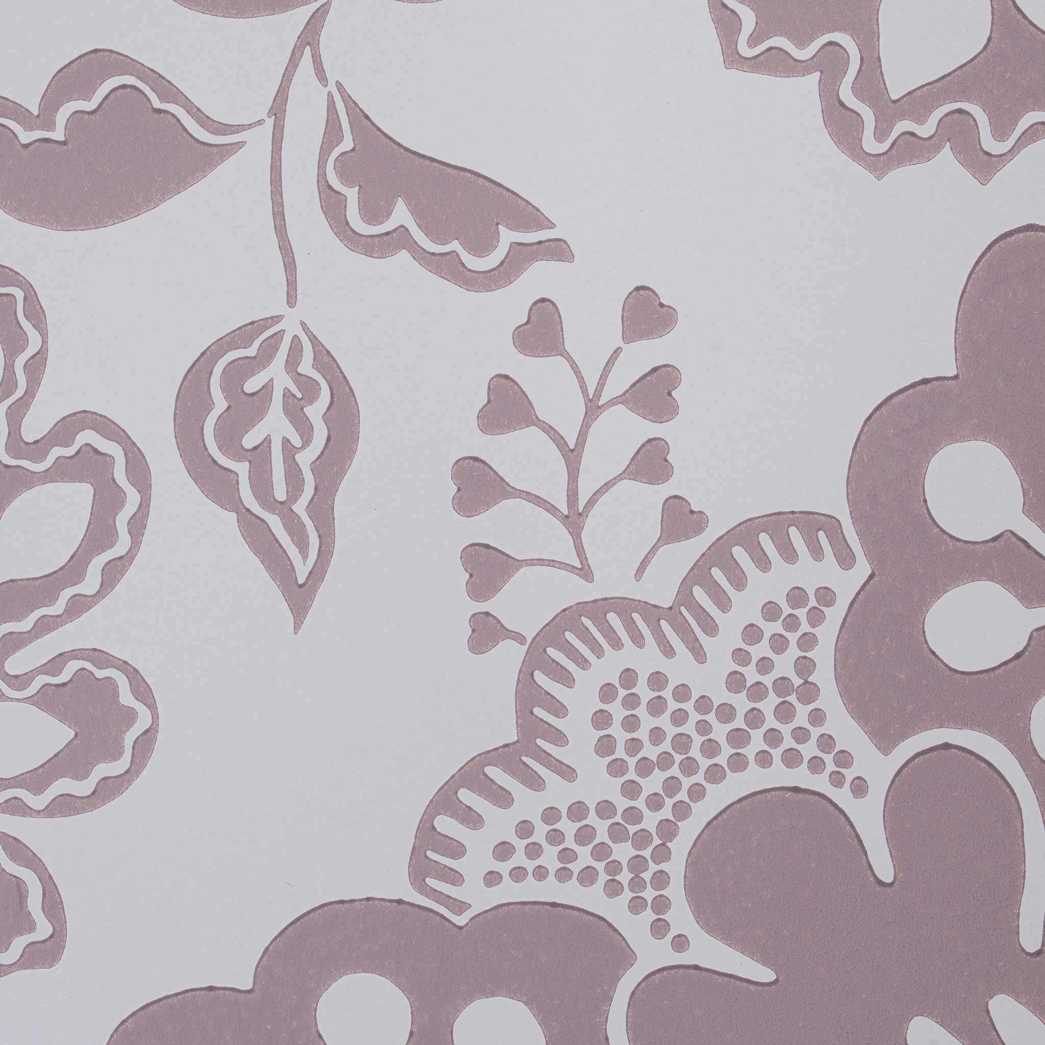  Close-up design of Albion wallpaper in Mauve, created by Nicola Harding. 